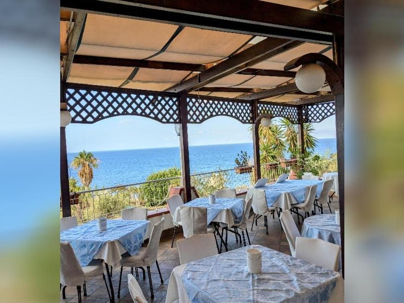 Paradiso Hotel Ristorante Riaci Capo Εξωτερικό φωτογραφία
