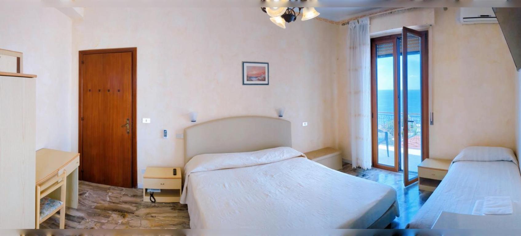 Paradiso Hotel Ristorante Riaci Capo Εξωτερικό φωτογραφία