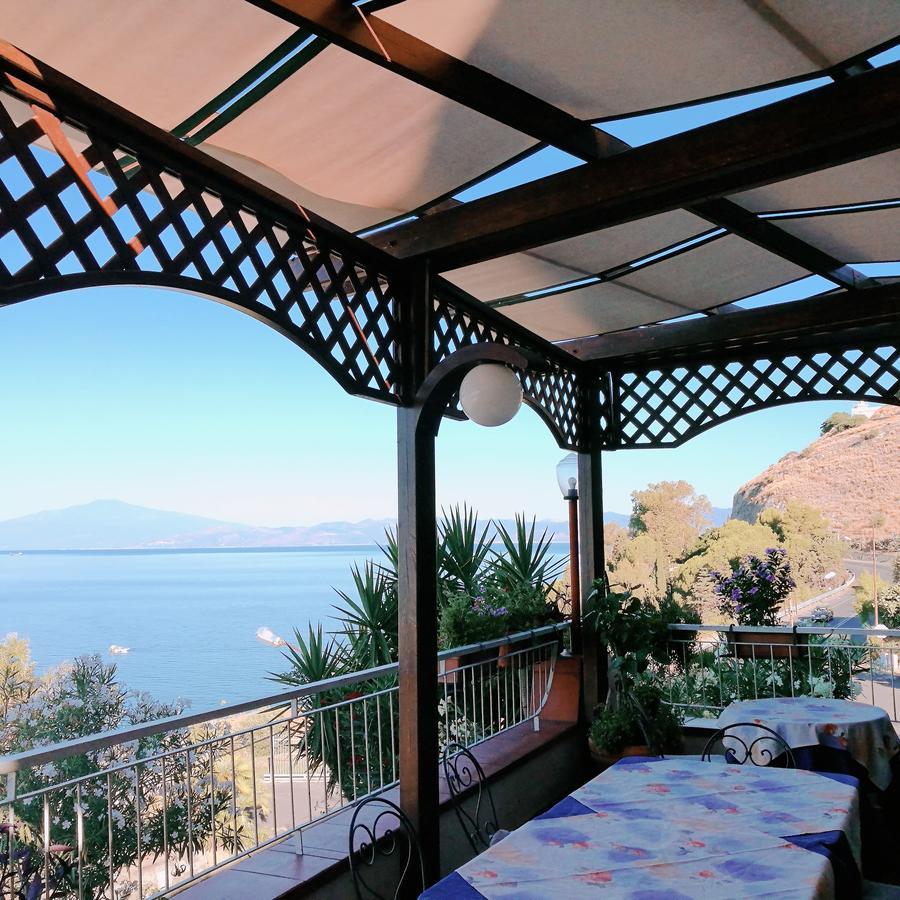 Paradiso Hotel Ristorante Riaci Capo Εξωτερικό φωτογραφία